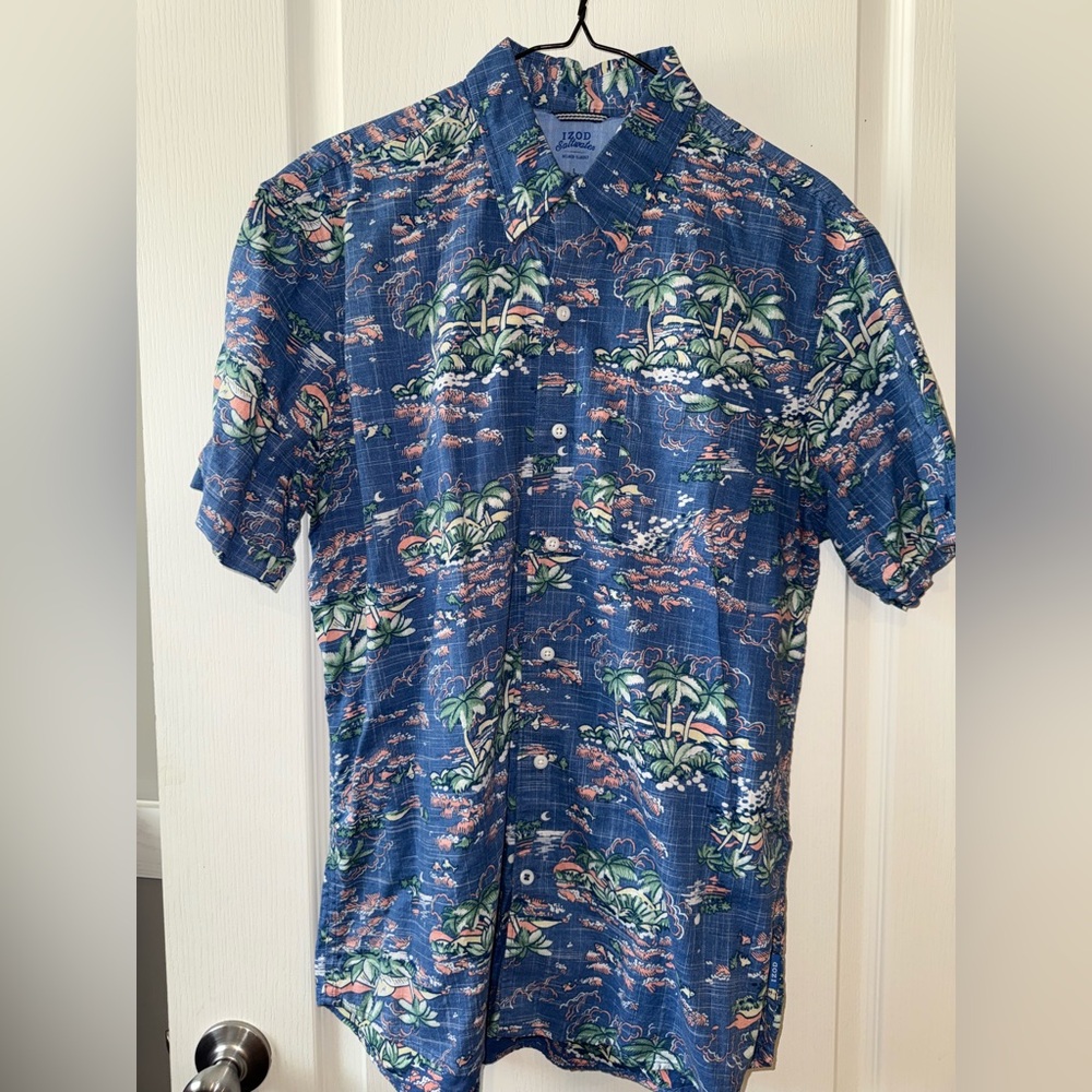 Izod Blue Tropical Island Print Button-Down Shirt